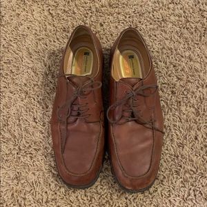 Docker’s Pro Style Shoes